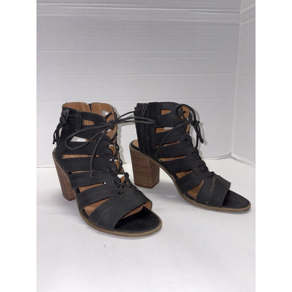 BKE - FARYL By Faryl Robin BUCKLE Black Sandals  Block Heels Lace Up Sz 8.5